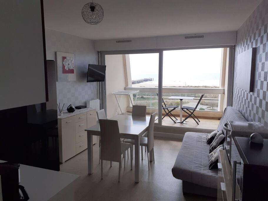 Appartement Vue Mer 4 Personnes Les Bains Экстерьер фото