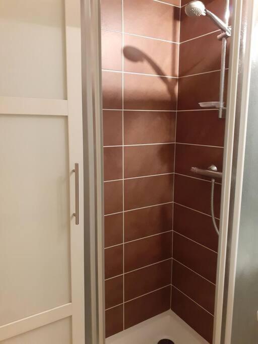 Appartement Vue Mer 4 Personnes Les Bains Экстерьер фото